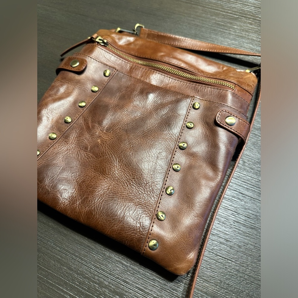 G.H. Bass & Co. Tan Leather Crossbody Bag